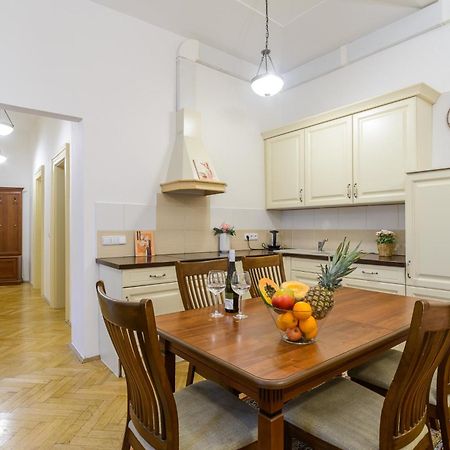 Cozy Apartment Near Stefanikuv Most Πράγα Εξωτερικό φωτογραφία
