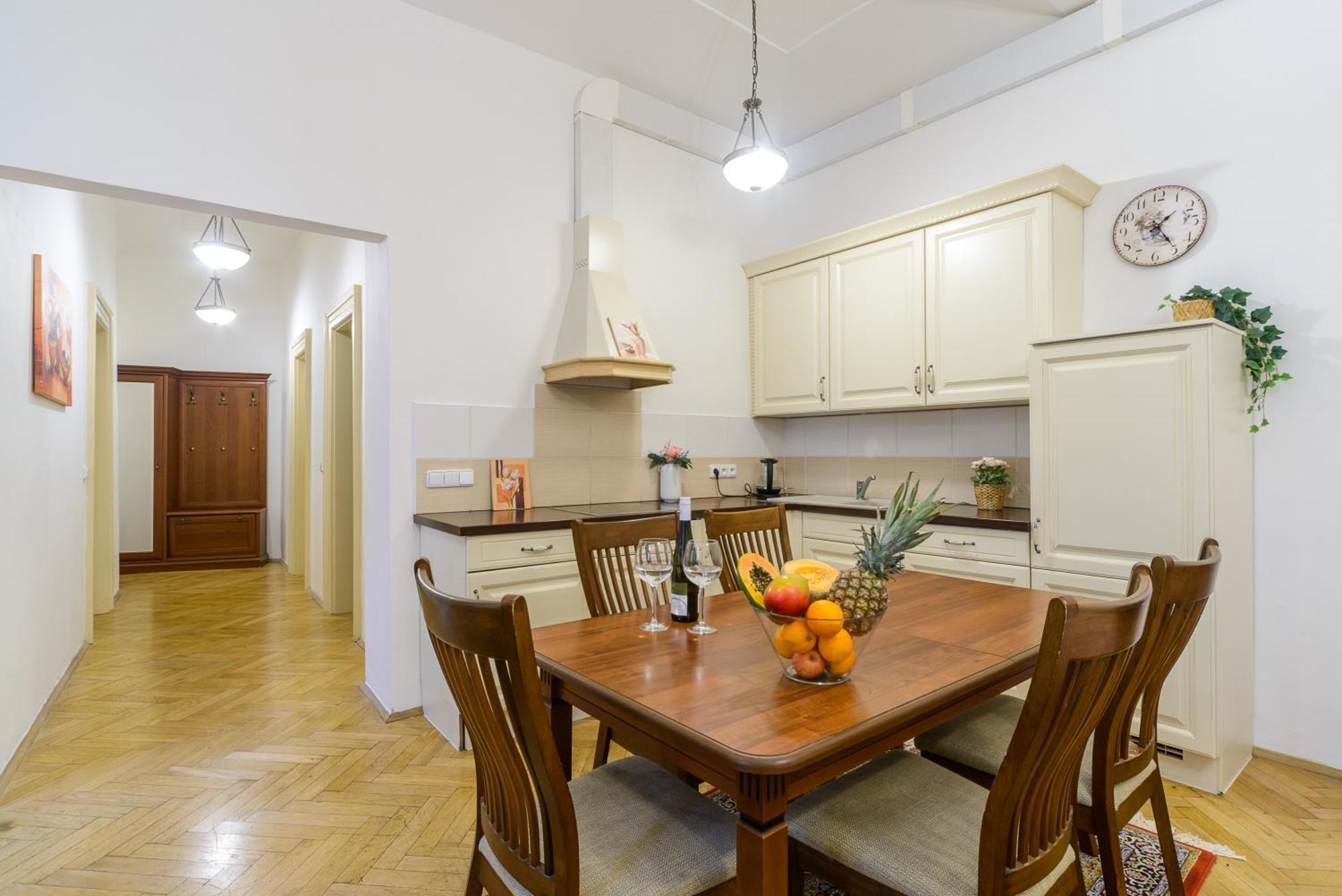 Cozy Apartment Near Stefanikuv Most Πράγα Εξωτερικό φωτογραφία